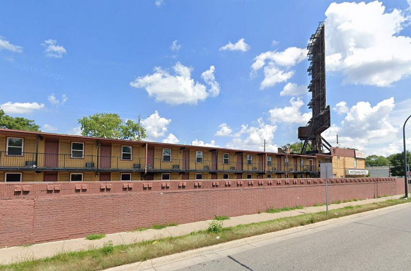 Motorama Motel - Street View (newer photo)
